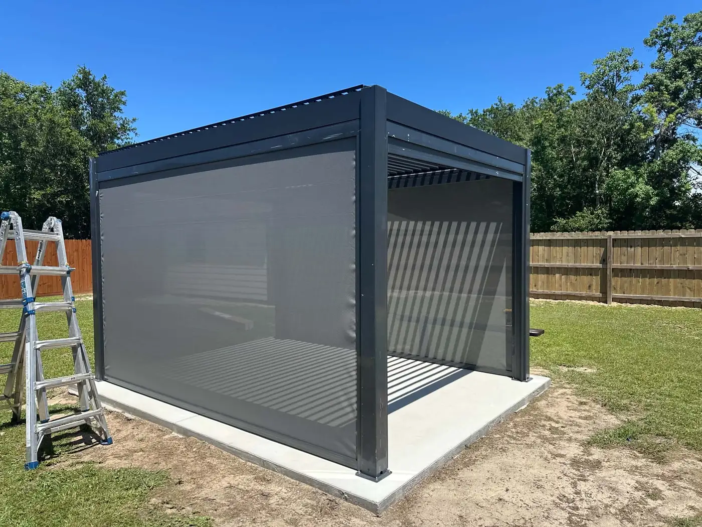 Louvered pergola assembled by Handychief